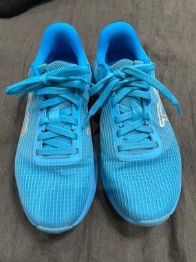TYR Bright Turquoise Blue Performance Running Shoes